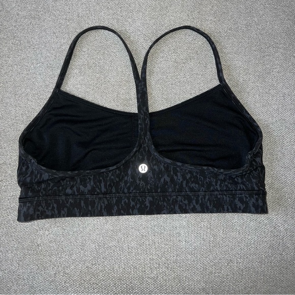 Lululemon 🍋 Flow Y Nulu Bra Leopard Size 12 - Picture 5 of 7